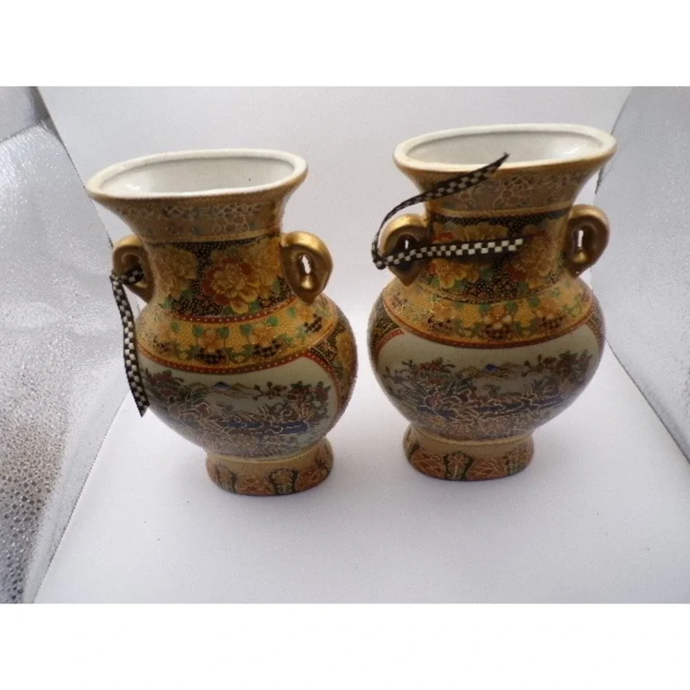 Pair Vintage Oriental Vases Gold Floral Dragon Design Decorative‎ Tabletop